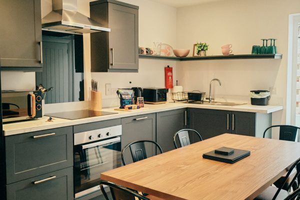 Razor Clam Kitchen 5